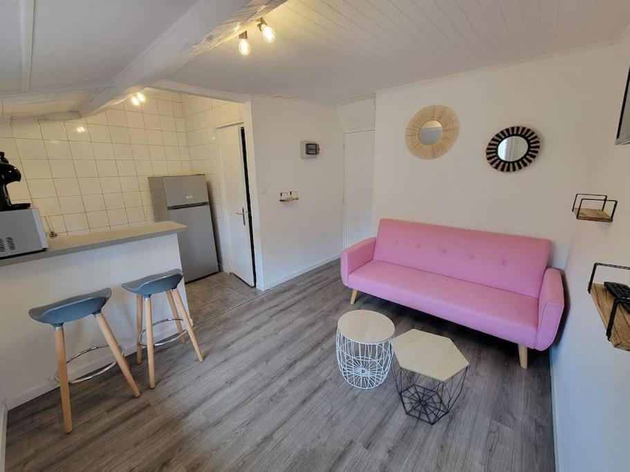 Fully Equipped Apartment 2 To 4 Beds Марсель Экстерьер фото